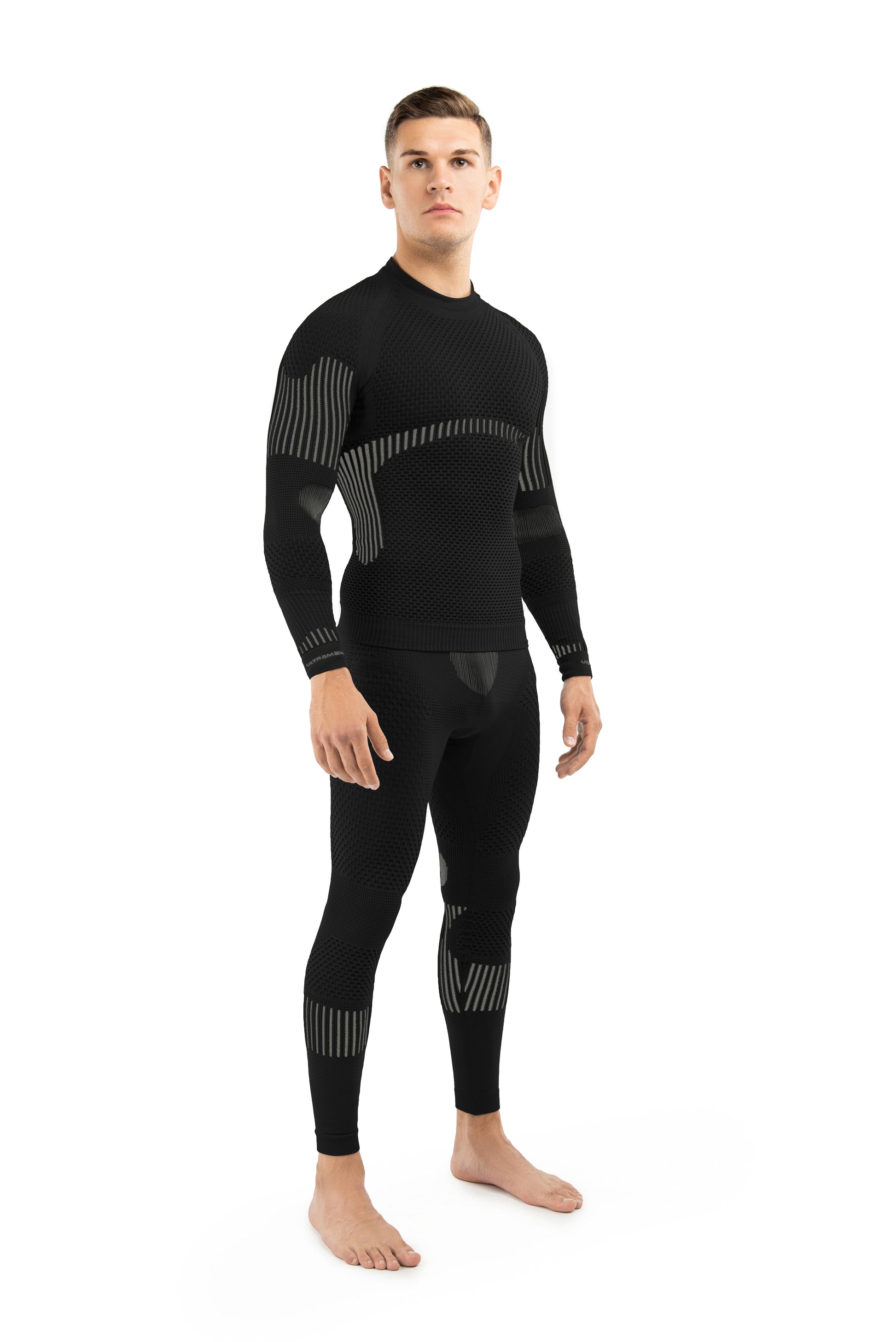 UltramaxCell men's black seamless thermal underwear set — long-sleeve top and ankle-length leggings, three-quarter view